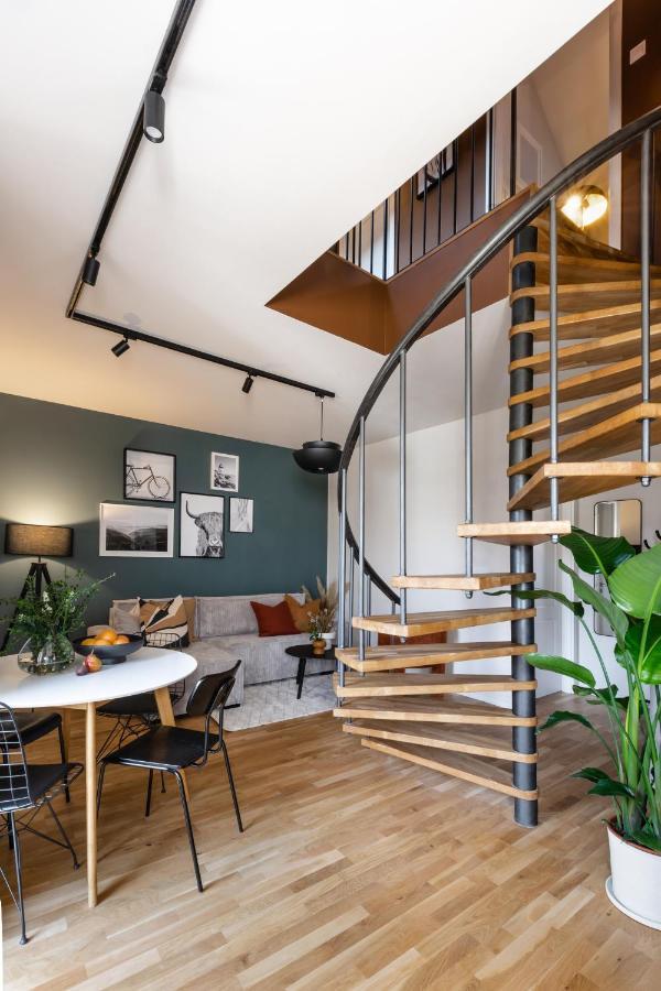 Turnkey I Republic Square Apartments Prague Ngoại thất bức ảnh